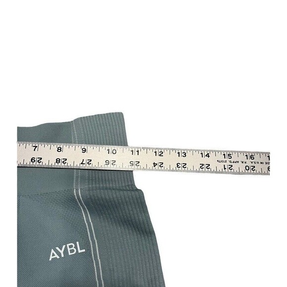 AYBL Beaybl Compression Seamless Leggings Size Small - Yoga | Workout | Run - Picture 9 of 9